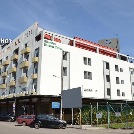 Riverview Hotel Bahau Dış mekan fotoğraf
