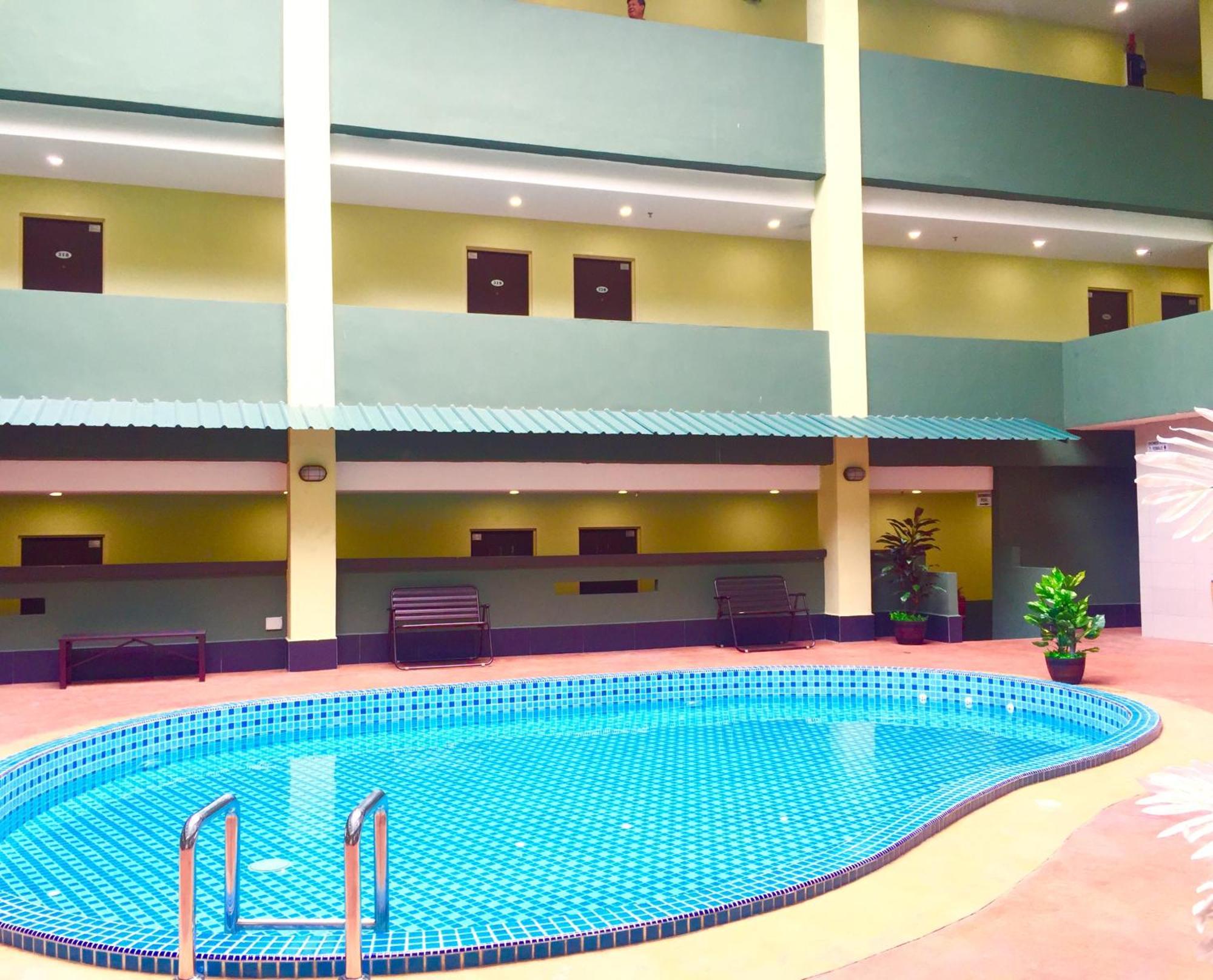 Riverview Hotel Bahau Dış mekan fotoğraf